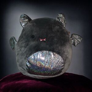 Emily the Black Bat (Sparkling Ears & Belly) 8” Squishmallow